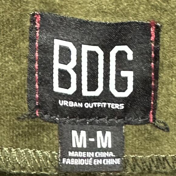 Urban Outfitters BDG Green Kendri Uncut Corduroy Button Fly Mini Skirt Medium - Picture 4 of 5